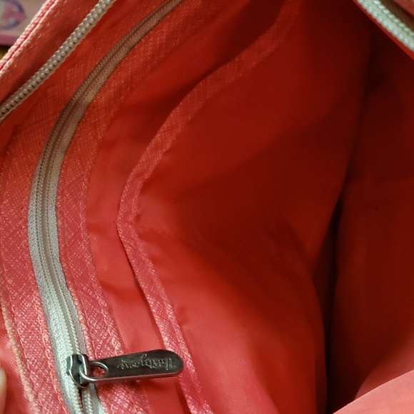 🎉HP🎉31 crossbody purse - Picture 6 of 6